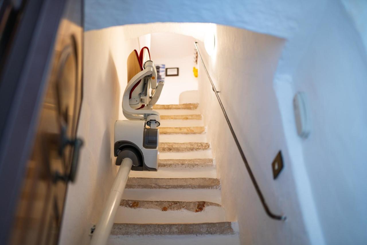 La Casa Di Andrea - Con Terrazzo Apartment Monopoli Bagian luar foto